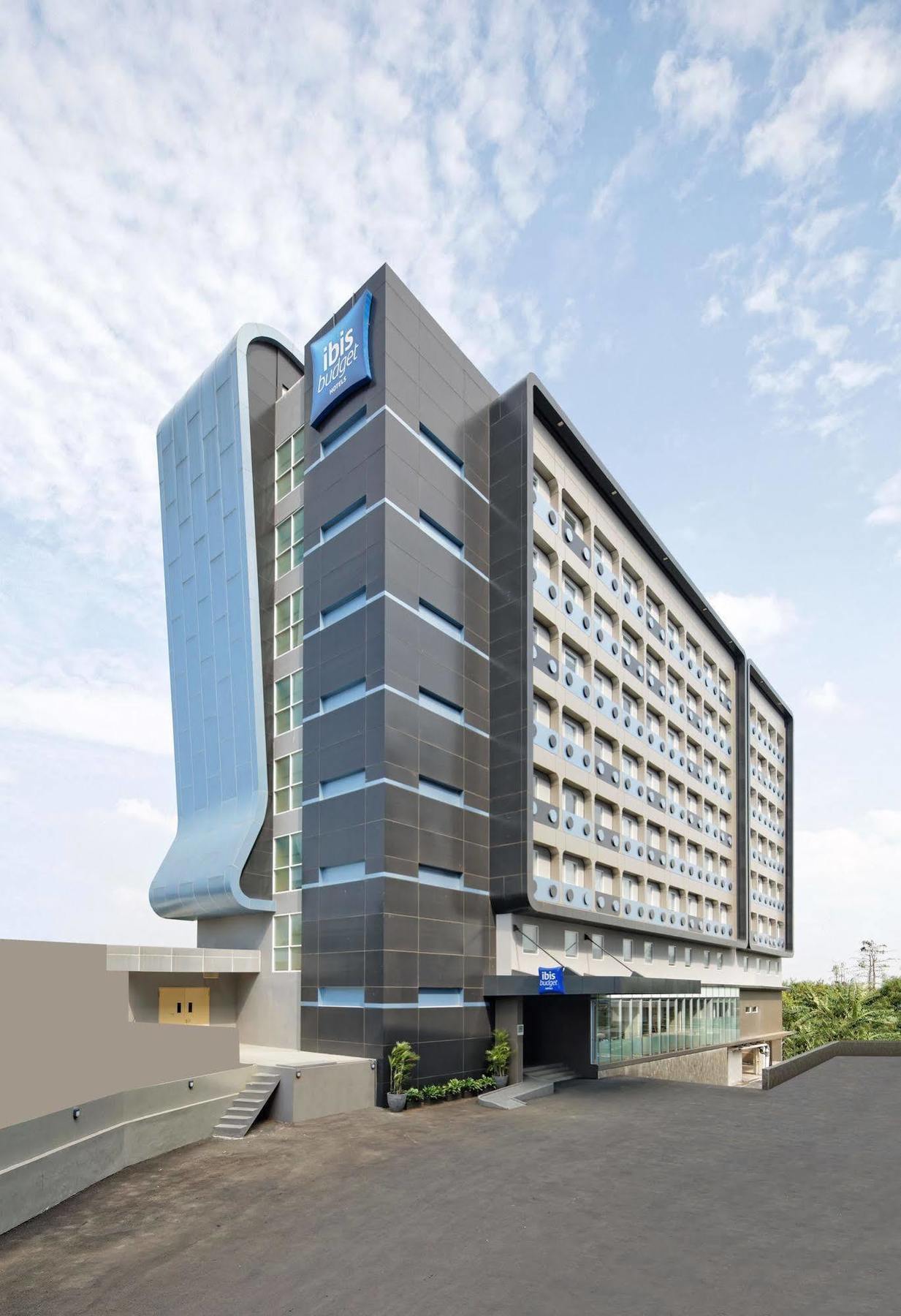 Ibis Budget Jakarta Airport Tangerang Exteriör bild