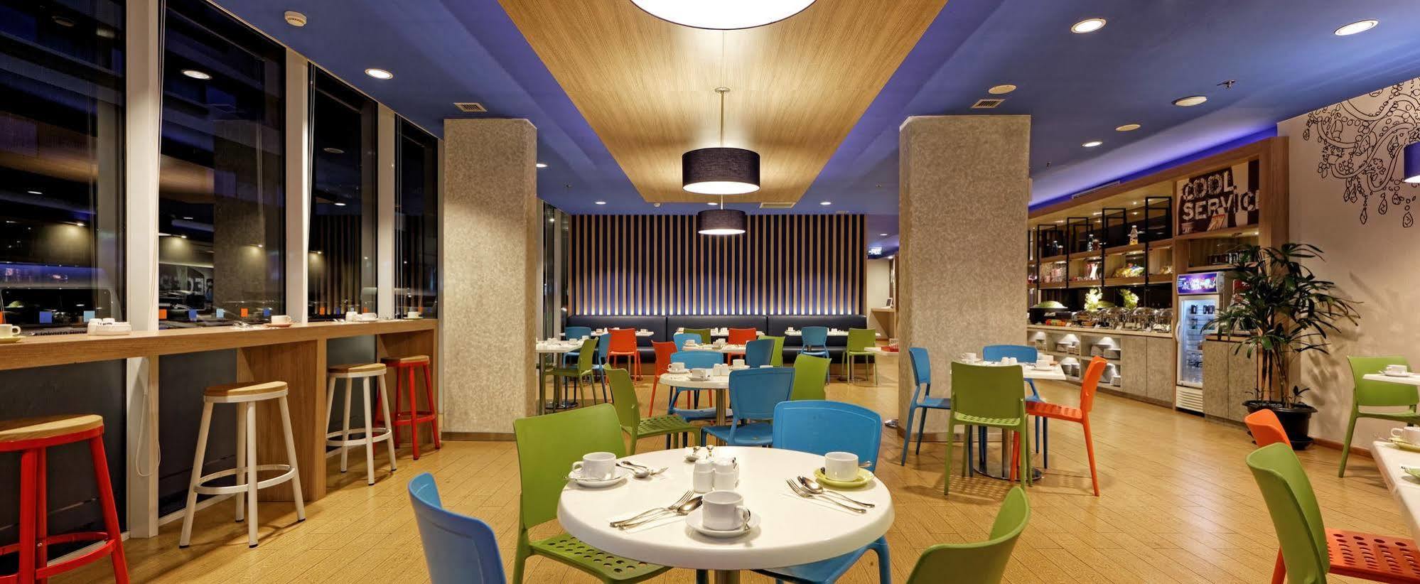 Ibis Budget Jakarta Airport Tangerang Exteriör bild